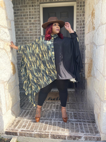 Oversized Dramatic Blouse Camo/Black